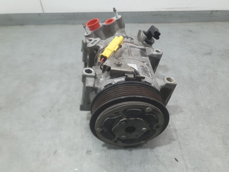 Recambio de compresor aire acondicionado para peugeot 2008 ii (ud_, us_, uy_, uj_, ur_, uc_) 1.5 bluehdi 130 referencia OEM IAM 