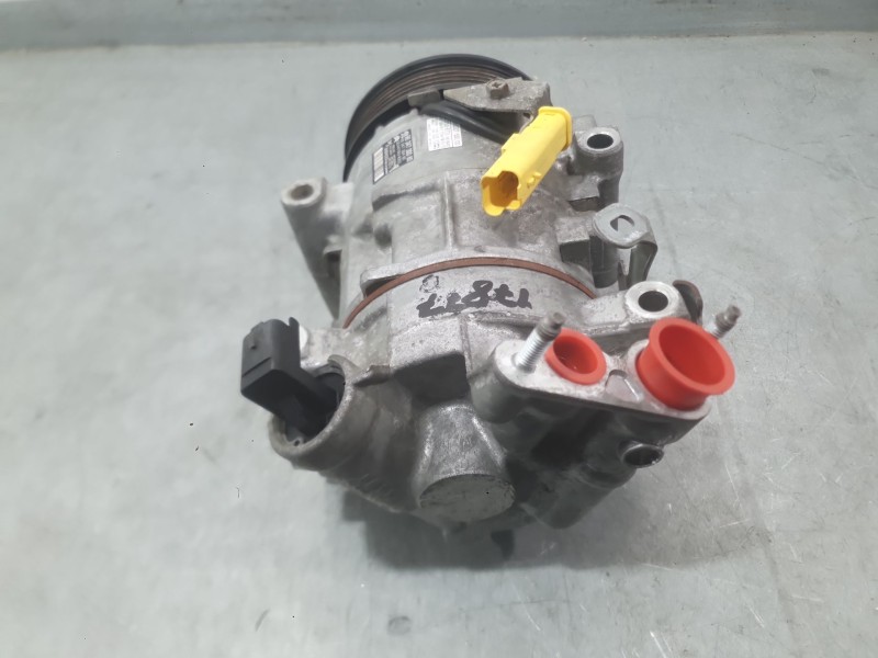 Recambio de compresor aire acondicionado para peugeot 2008 ii (ud_, us_, uy_, uj_, ur_, uc_) 1.5 bluehdi 130 referencia OEM IAM 