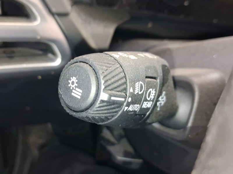 Recambio de mando luces y limpia para bmw serie 1 (f70) 116i referencia OEM IAM 61315B4AFF4  