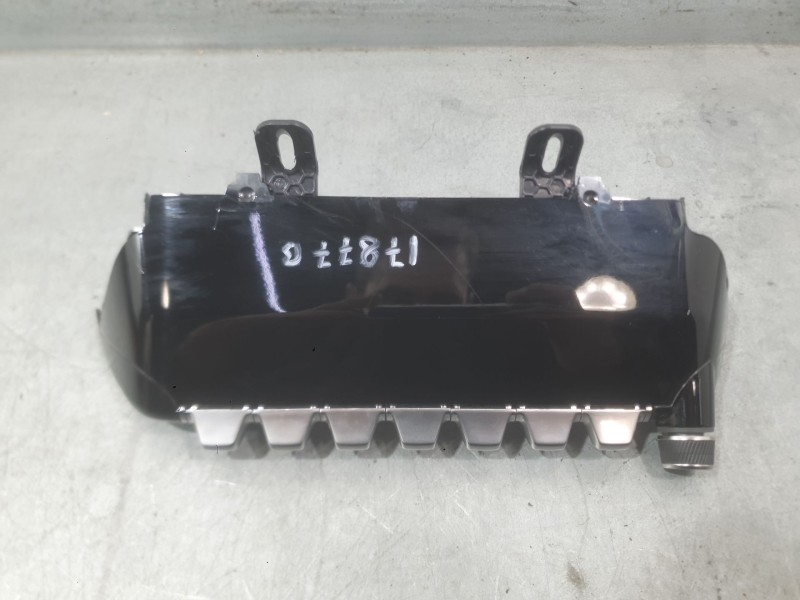 Recambio de mando multifuncion para peugeot 2008 ii (ud_, us_, uy_, uj_, ur_, uc_) 1.5 bluehdi 130 referencia OEM IAM   