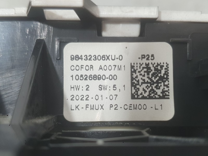 Recambio de mando multifuncion para peugeot 2008 ii (ud_, us_, uy_, uj_, ur_, uc_) 1.5 bluehdi 130 referencia OEM IAM   