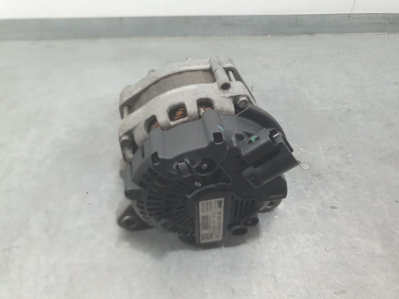 Recambio de alternador para citroën c3 iii (sx) 1.2 vti 82 referencia OEM IAM 9809391880  