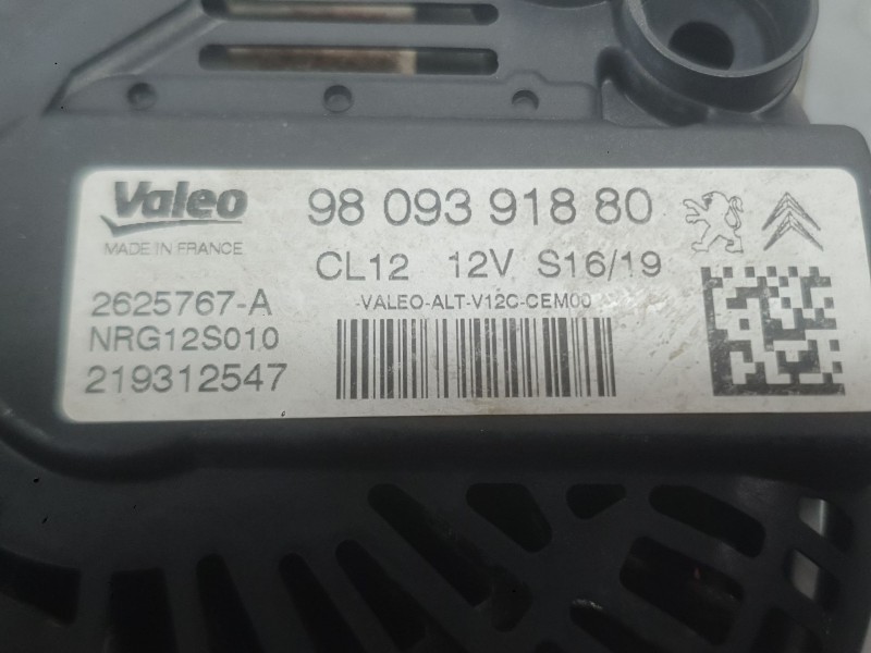Recambio de alternador para citroën c3 iii (sx) 1.2 vti 82 referencia OEM IAM 9809391880  