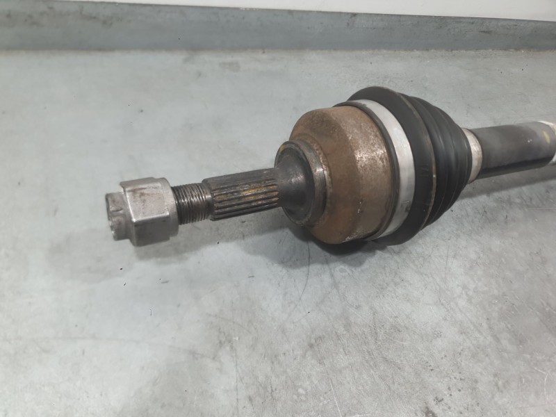 Recambio de transmision delantera derecha para citroën c3 iii (sx) 1.2 vti 82 referencia OEM IAM 9801611280  