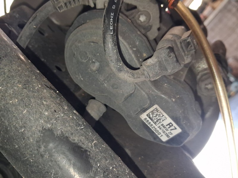 Recambio de pinza freno trasera izquierda para bmw serie 1 (f70) 116i referencia OEM IAM 34208837099  