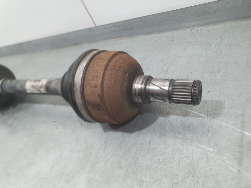 Recambio de transmision delantera izquierda para opel astra j sports tourer (p10) 1.7 cdti (35) referencia OEM IAM 1677187480 16