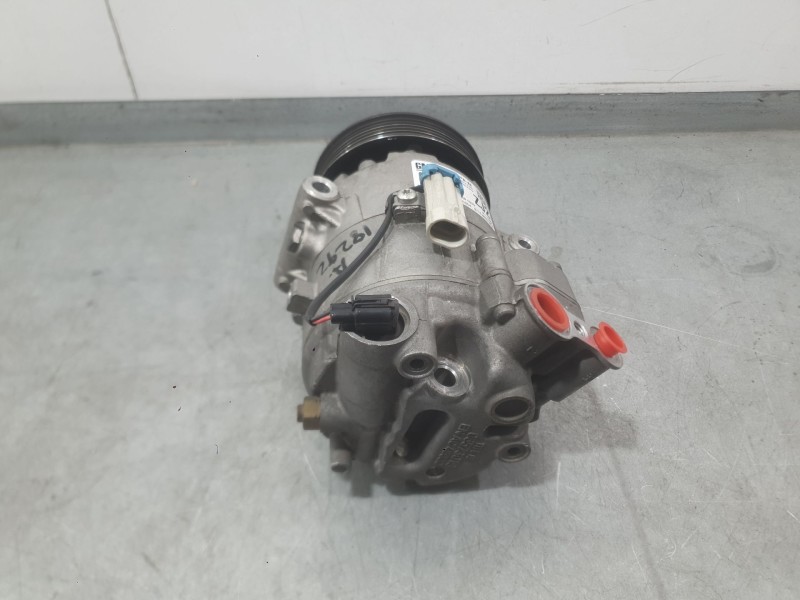 Recambio de compresor aire acondicionado para opel astra j sports tourer (p10) 1.7 cdti (35) referencia OEM IAM 95516236 1339569