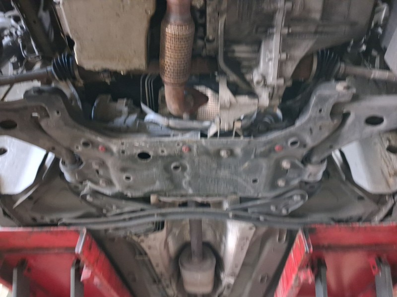 Recambio de puente delantero para ford focus iv (hn) 1.0 ecoboost referencia OEM IAM AV615019BM  