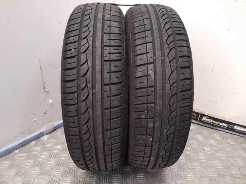 Recambio de neumatico pareja para neumaticos reutilizados - referencia OEM IAM 155601574T KUMHO 155/60/15/74T
