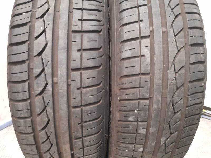 Recambio de neumatico pareja para neumaticos reutilizados - referencia OEM IAM 155601574T KUMHO 155/60/15/74T