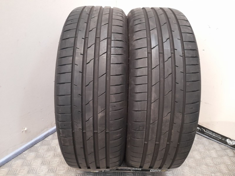 Recambio de neumatico pareja para neumaticos reutilizados - referencia OEM IAM 195551693V HANKOOK 195/55/16/93V
