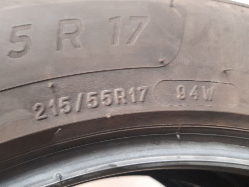 Recambio de neumatico pareja para neumaticos reutilizados - referencia OEM IAM 215551794W MICHELIN 215/55/17/94W