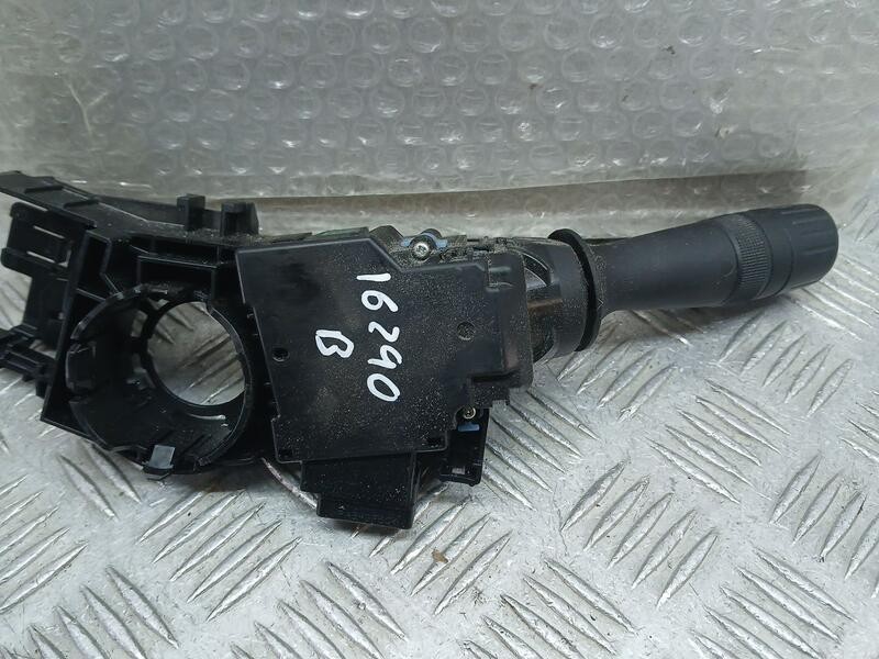 Recambio de mando luces para toyota rav 4 exclusive referencia OEM IAM 8414033250  