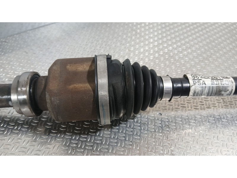 Recambio de transmision delantera derecha para peugeot 308 ii (lb_, lp_, lw_, lh_, l3_) 1.2 thp 130 referencia OEM IAM 981563628
