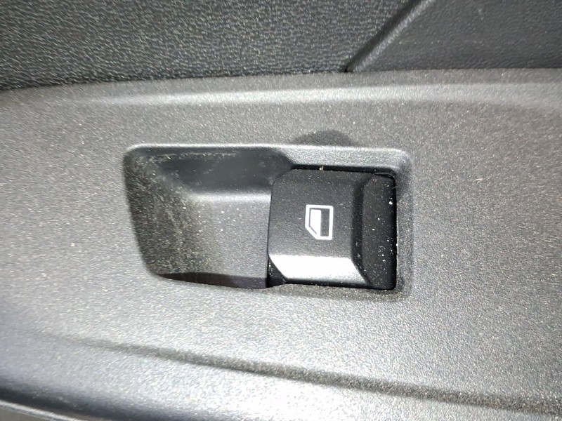 Recambio de mando elevalunas trasero derecho para mg mg 3 (5lfp) mg3 1.5 referencia OEM IAM 11270662PMC  