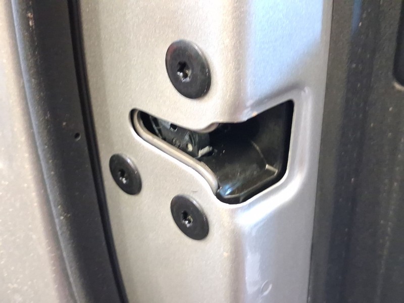 Recambio de cerradura puerta delantera izquierda para mg mg 3 (5lfp) mg3 1.5 referencia OEM IAM 11095994  