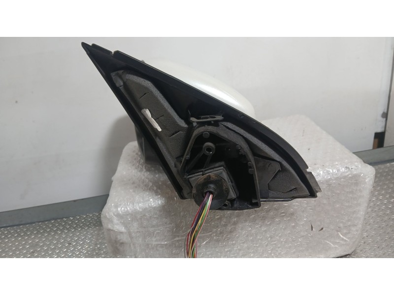Recambio de retrovisor izquierdo para peugeot 308 ii (lb_, lp_, lw_, lh_, l3_) 1.2 thp 130 referencia OEM IAM 1611508680 ELECTRI