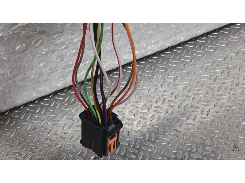 Recambio de retrovisor izquierdo para peugeot 308 ii (lb_, lp_, lw_, lh_, l3_) 1.2 thp 130 referencia OEM IAM 1611508680 ELECTRI