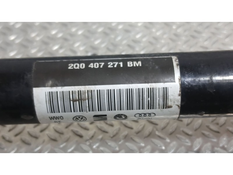 Recambio de transmision delantera izquierda para seat arona (kj7, kjp) 1.0 tsi referencia OEM IAM 2Q0407271BM  