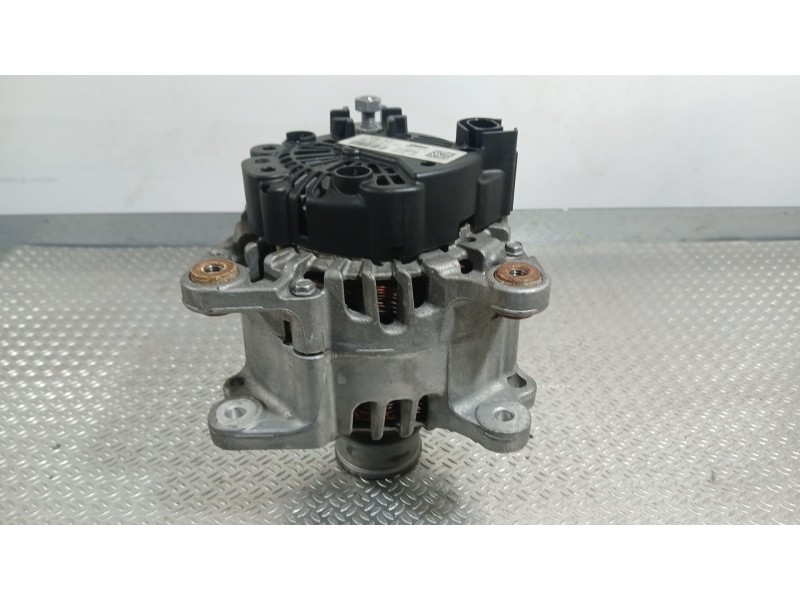 Recambio de alternador para seat arona (kj7, kjp) 1.0 tsi referencia OEM IAM 04E903015GX 04E903015HX 