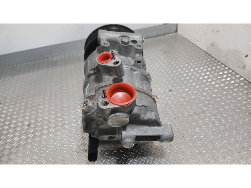 Recambio de compresor aire acondicionado para seat arona (kj7, kjp) 1.0 tsi referencia OEM IAM 3Q0816803D  