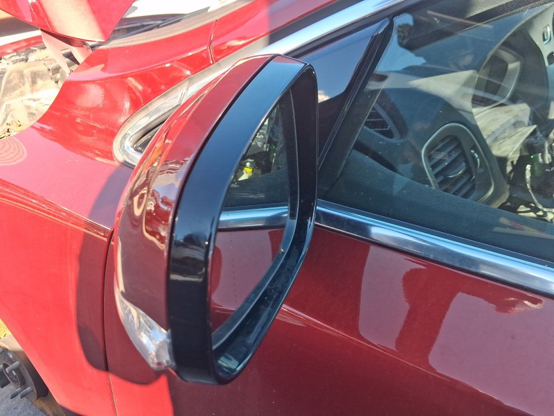 Recambio de retrovisor izquierdo para volvo v40 hatchback (525) d2 referencia OEM IAM 31299632  