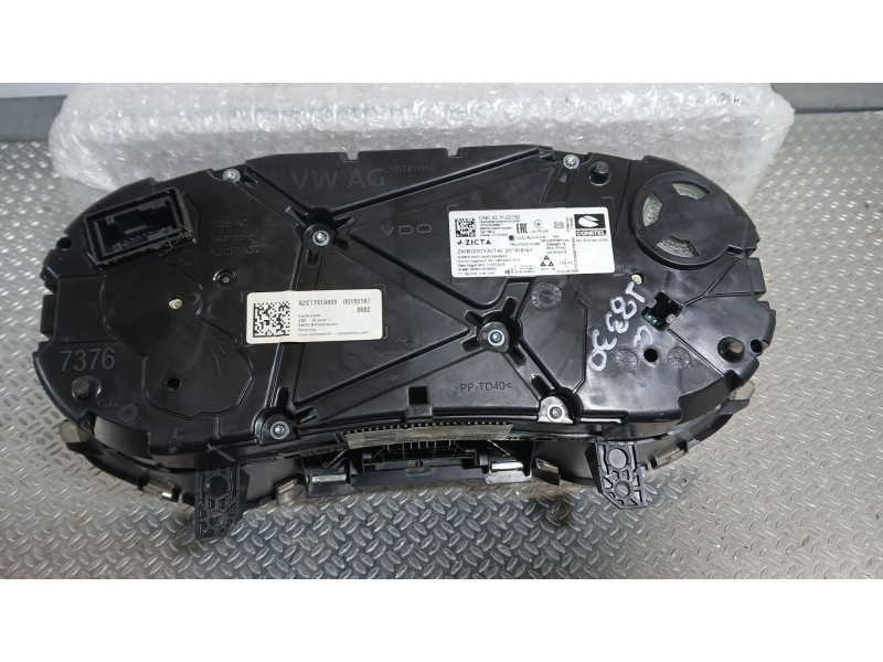 Recambio de cuadro instrumentos para seat arona (kj7, kjp) 1.0 tsi referencia OEM IAM 6F0920740A  