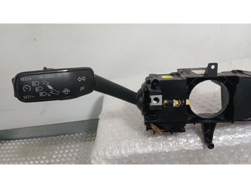 Recambio de mando luces y limpia para seat arona (kj7, kjp) 1.0 tsi referencia OEM IAM 2Q0953513G  