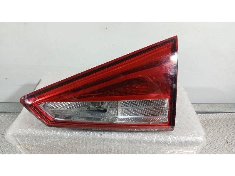 Recambio de piloto trasero derecho interior para seat arona (kj7, kjp) 1.0 tsi referencia OEM IAM 6F9945094D  
