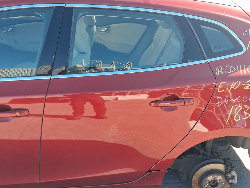 Recambio de puerta trasera izquierda para volvo v40 hatchback (525) d2 referencia OEM IAM 32321999  