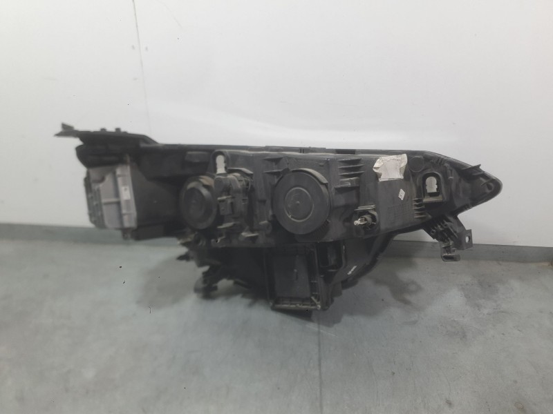 Recambio de faro izquierdo para renault megane iv hatchback (b9a/m/n_) 1.6 dci 130 (b9a4) referencia OEM IAM 260607505R  