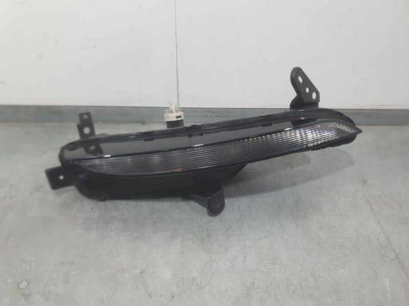 Recambio de piloto delantero izquierdo para renault megane iv hatchback (b9a/m/n_) 1.6 dci 130 (b9a4) referencia OEM IAM 2613549