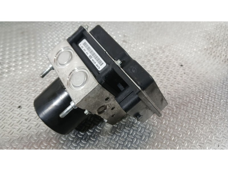 Recambio de abs para volkswagen polo v (6r1, 6c1) 1.4 (6r1) referencia OEM IAM 6R0614517S  
