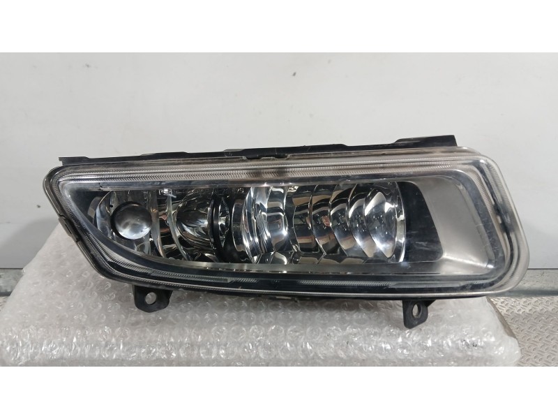 Recambio de faro antiniebla derecho para volkswagen polo v (6r1, 6c1) 1.4 (6r1) referencia OEM IAM   