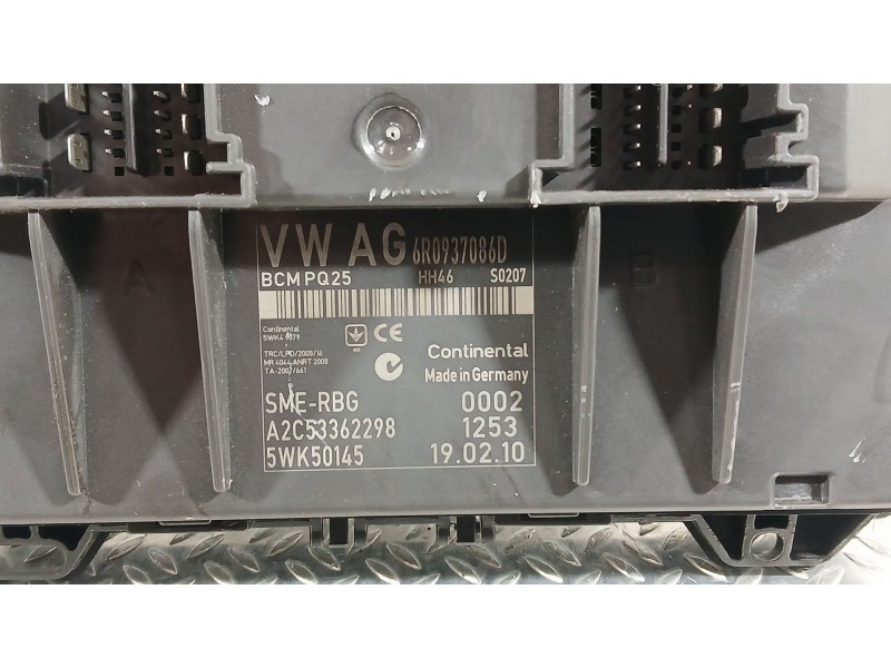 Recambio de caja reles / fusibles para volkswagen polo v (6r1, 6c1) 1.4 (6r1) referencia OEM IAM 8J0915459  