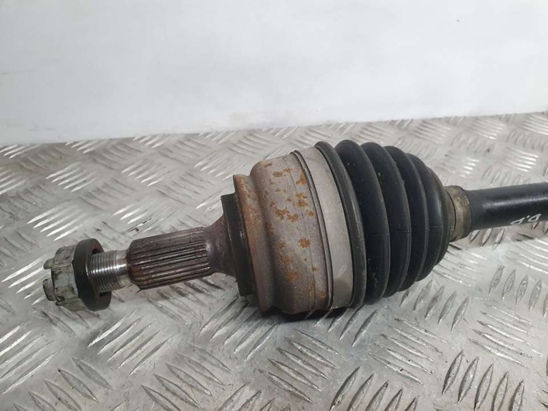 Recambio de transmision delantera derecha para peugeot 5008 gt referencia OEM IAM 9808076080  