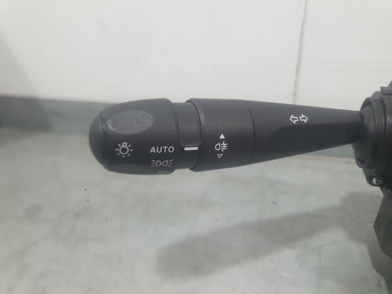 Recambio de mando luces y limpia para peugeot expert furgoneta (v_) 1.5 bluehdi 120 referencia OEM IAM 98312364ZD  