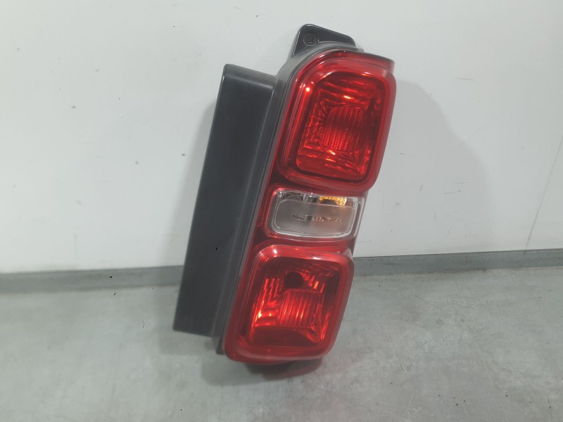Recambio de piloto trasero derecho para peugeot expert furgoneta (v_) 1.5 bluehdi 120 referencia OEM IAM 9808243080  