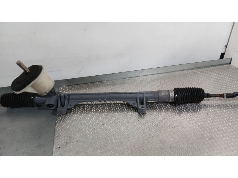 Recambio de cremallera direccion para mercedes-benz citan monospace (w415) 111 cdi (415.703, 415.705) referencia OEM IAM 8200463