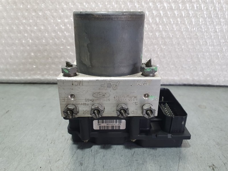 Recambio de abs para ford transit caja cerrada ´06 ft 300 m (mittel) pkw referencia OEM IAM 6C112M110BC 0265231531 BOSCH