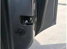CERRADURA PUERTA TRASERA DERECHA 825006FR0A 