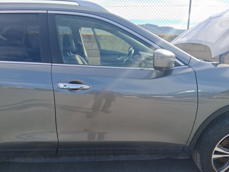 Recambio de puerta delantera derecha para nissan x-trail iii (t32_, t32r, t32rr) 1.6 dci (t32) referencia OEM IAM H010M5H5AA  