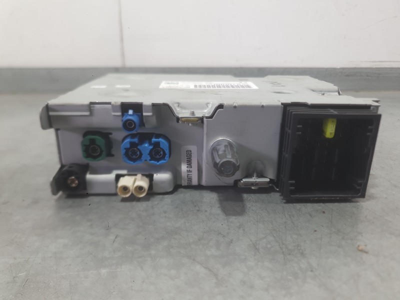 Recambio de sistema audio / radio para peugeot 208 i (ca_, cc_) 1.2 vti 82 referencia OEM IAM   
