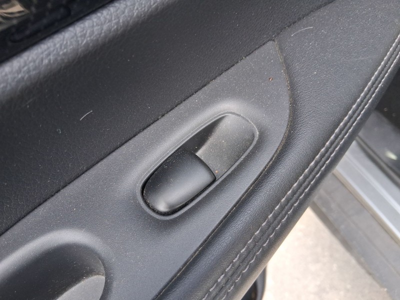 Recambio de mando elevalunas trasero izquierdo para nissan x-trail iii (t32_, t32r, t32rr) 1.6 dci (t32) referencia OEM IAM 2541