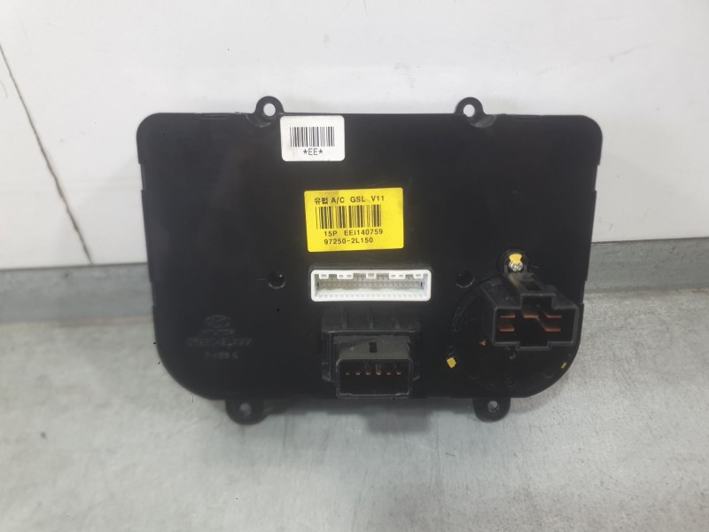 Recambio de mando calefaccion / aire acondicionado para hyundai i30 (fd) 1.4 referencia OEM IAM 972502L1504X  