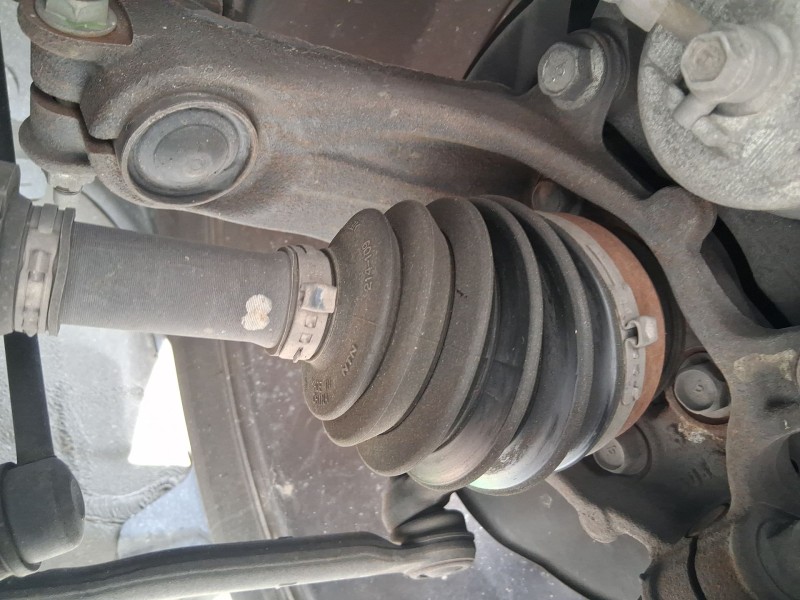 Recambio de transmision delantera izquierda para nissan x-trail iii (t32_, t32r, t32rr) 1.6 dci (t32) referencia OEM IAM 391014B