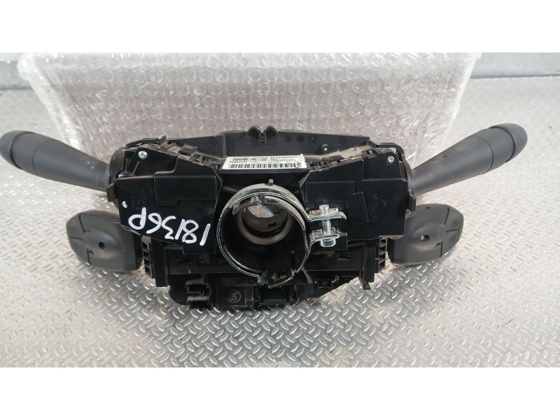 Recambio de mando luces y limpia para fiat scudo furgoneta 1.5 multijet 120 (506) referencia OEM IAM   