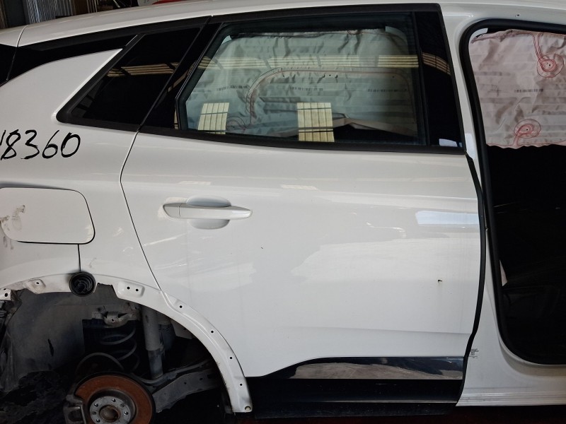 Recambio de puerta trasera derecha para opel grandland / grandland x (a18, p1uo) 1.5 turbo d (75) referencia OEM IAM YP00119880 