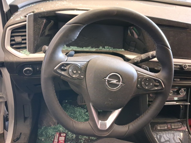 Recambio de volante para opel grandland / grandland x (a18, p1uo) 1.5 turbo d (75) referencia OEM IAM YQ002407YX  