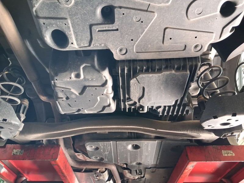 Recambio de puente trasero para opel grandland / grandland x (a18, p1uo) 1.5 turbo d (75) referencia OEM IAM 1647872380 DISCO C/